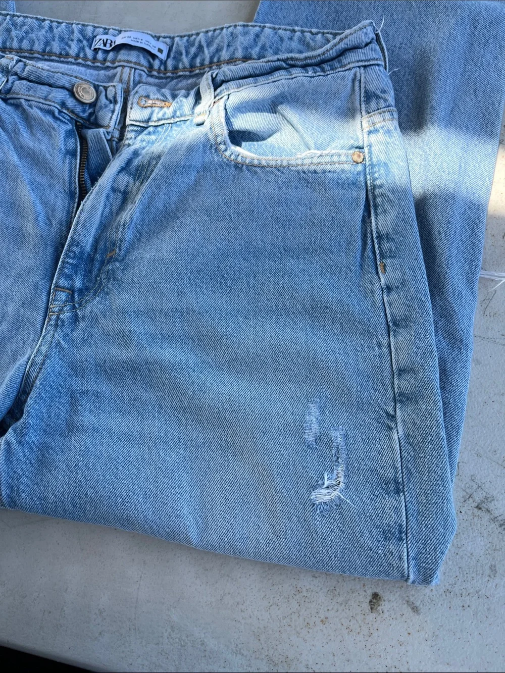 Zara relaxed straight